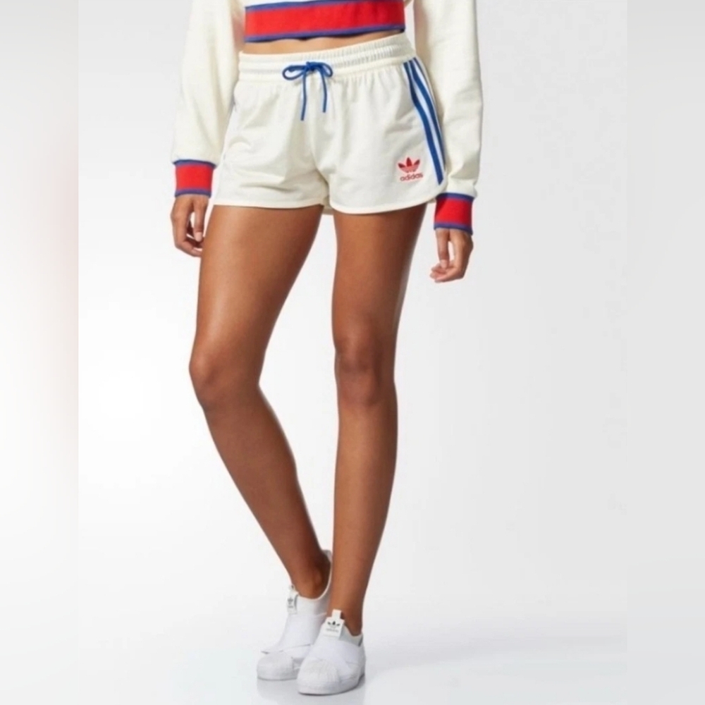 ISO Adidas Originals Embellished Arts Shorts L or XL